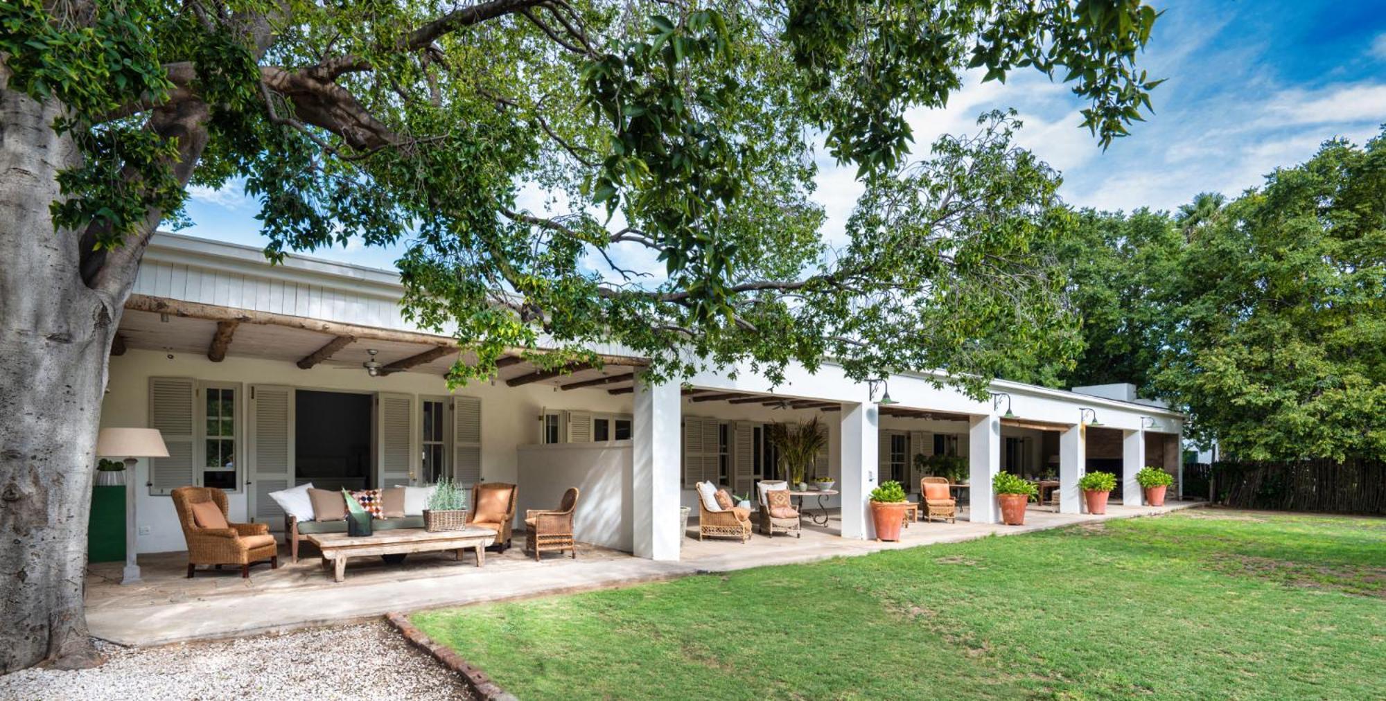 Langhuis Guesthouse Graaff-Reinet Exteriör bild